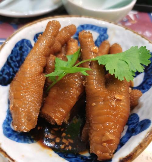红米鸭掌上市，将为市场带来怎样的变革？（红米鸭掌上市，互联网+烹饪行业的创新之举）
